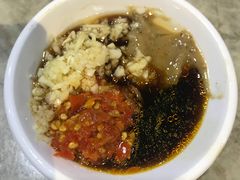 -四川小胡子海鲜(丁村万人海鲜广场店)