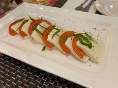 马祖里奶酪配番茄-后厨意餐La Cucina(外交公寓店)