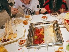 -大斌家串串火锅(德思勤店)