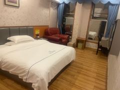 -梅州天地人花园酒店(梅县人民广场店)