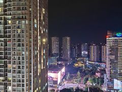 -观音桥步行街