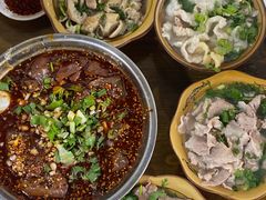-小杨翘脚牛肉