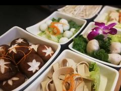 -井格重庆火锅(临平银泰城店)