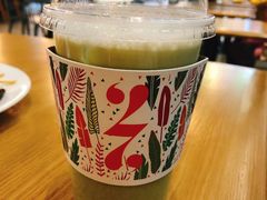 冰椰汁抹茶牛奶-HELLO 27 意面·沙拉·帕尼尼