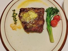 -马克西姆俄罗斯餐厅(通亚街店)