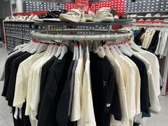 -百联奥特莱斯广场(武汉盘龙店)