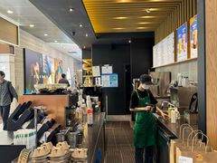 -星巴克(六合路店)