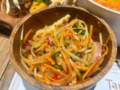 曼谷街头酸辣鸡爪-TamTam