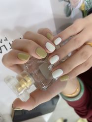 -UMl Nail 尤米美甲美睫半永久