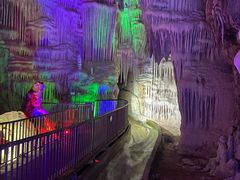 -泰安地下龙宫景区