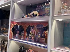 -泡泡玛特POPMART(蓝色港湾店)