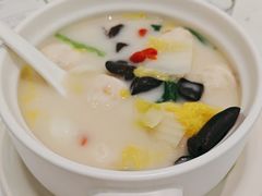 无油鱼汤煮食蔬-大树餐厅(万达创始店)