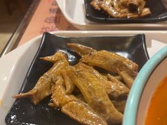 -何记花甲(海岸城旗舰店)