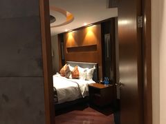 -苏州独墅湖世尊酒店
