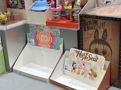 -泡泡玛特POPMART(国金街店)