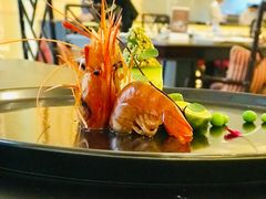 秘制醉大虾拼香椿豆腐-天伦里餐厅(绿城桃花源店)