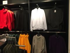 -H&M(鹏欣水游城店)