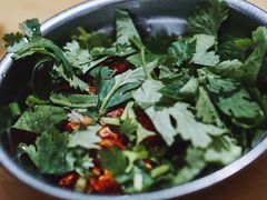 加上豆腐乳-黑竹沟新场牛肉火锅