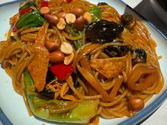 -柳喜辣·烧烤酒局(跃进总店)