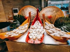 -东方红海鲜百汇(国际大厦店)