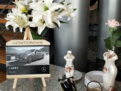 -天津波士信达奔驰4S店(卫津南路店)