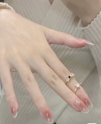 -初心纹眉洗眉·美睫专业店