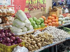 -鑫朱雀农贸批发市场