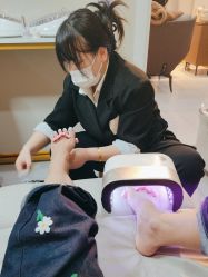 -花系美·美甲美睫精品店