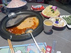 -生活如沸·顺德水牛奶火锅(大学路店)