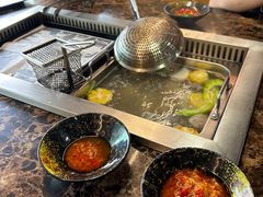 -牛里牛气· 榴莲海鲜鲜牛肉自助火锅·烤肉(横岗店)