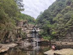-麻城大别山桐枧冲瀑布群风景区