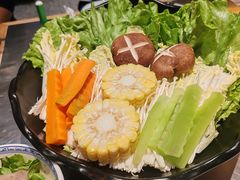 -潮界(虹桥新天地店)