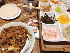 -怪噜范·老贵阳街头名小吃(汇金星力城店)