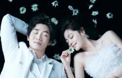 -雪中彩影婚纱摄影·微光艺术中心