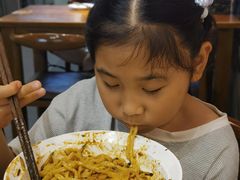 -老天桥酱肉烧饼夹肘子(天桥店)