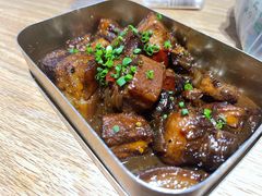 精炖猪五花-有肉食·虎九闽菜(798艺术区店)
