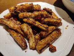 -梧桐树下(云锦世家店)