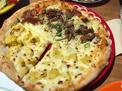 招牌狂野披萨-盘炉forenza·云贵川融合小食堂 ( 钟楼中柳巷店)