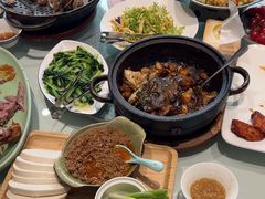 -海派美食·家宴海鲜青岛菜·石锅鲽鱼头(东方城店)