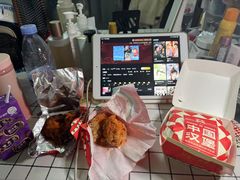 香辣鸡腿堡中国汉堡-塔斯汀中国汉堡(南京信息工程大学店)