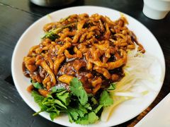 京酱肉丝-我去·春饼文化主题餐厅(国定路总店)
