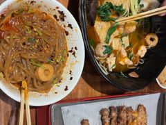 -万记麻辣烫国展总店