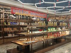 -魔方娱乐空间(兴华路店)