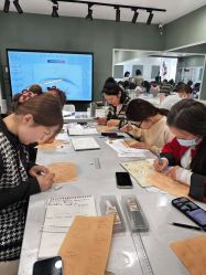 -小乐化妆美甲半永久培训学校