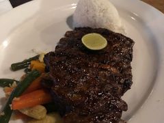-Pundi Pundi Restaurant