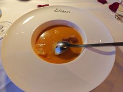 -Kathleen's Waitan 凯圣琳江景西餐厅(外滩店)