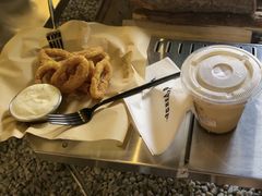 -J Create城市露营咖啡·简餐·宠物(上海动物园店)