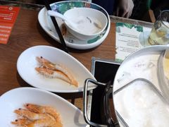 -樾餐厅泰式海鲜火锅(民歌湖店)