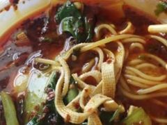 -魏家凉皮(博水商务大厦店)