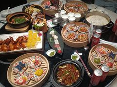 -煲王粤菜餐厅(中侨中心店)